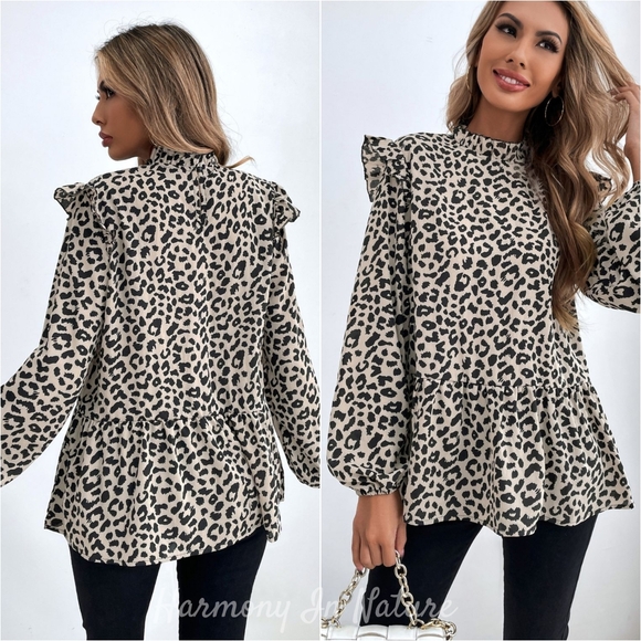 Spot On Ruffled Blouse - Picture 2 of 10